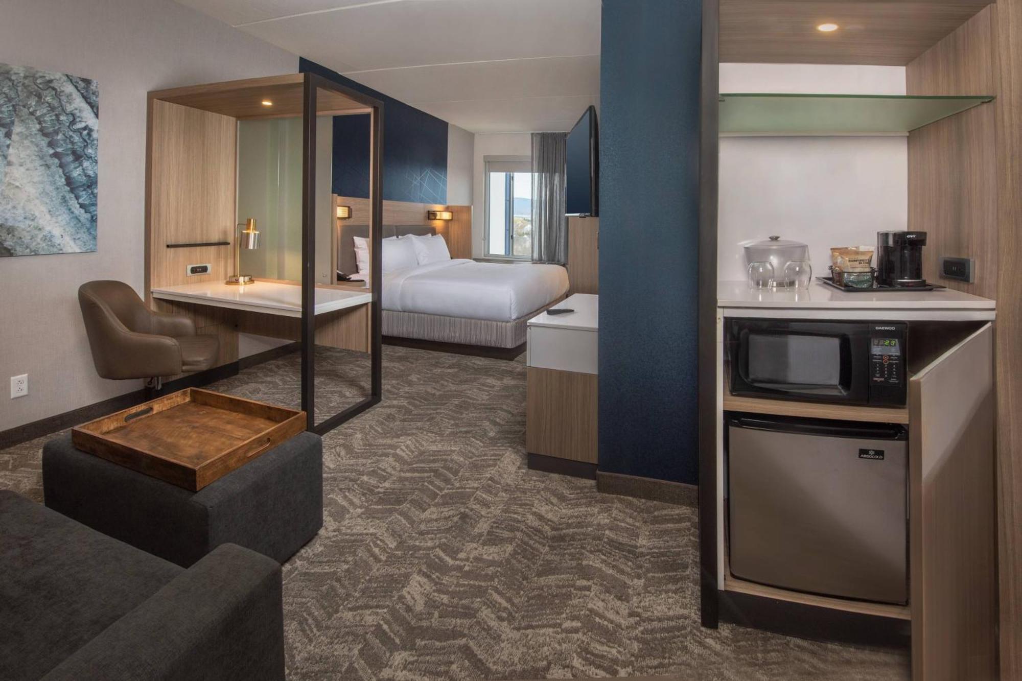 Springhill Suites By Marriott Фредерик Екстериор снимка