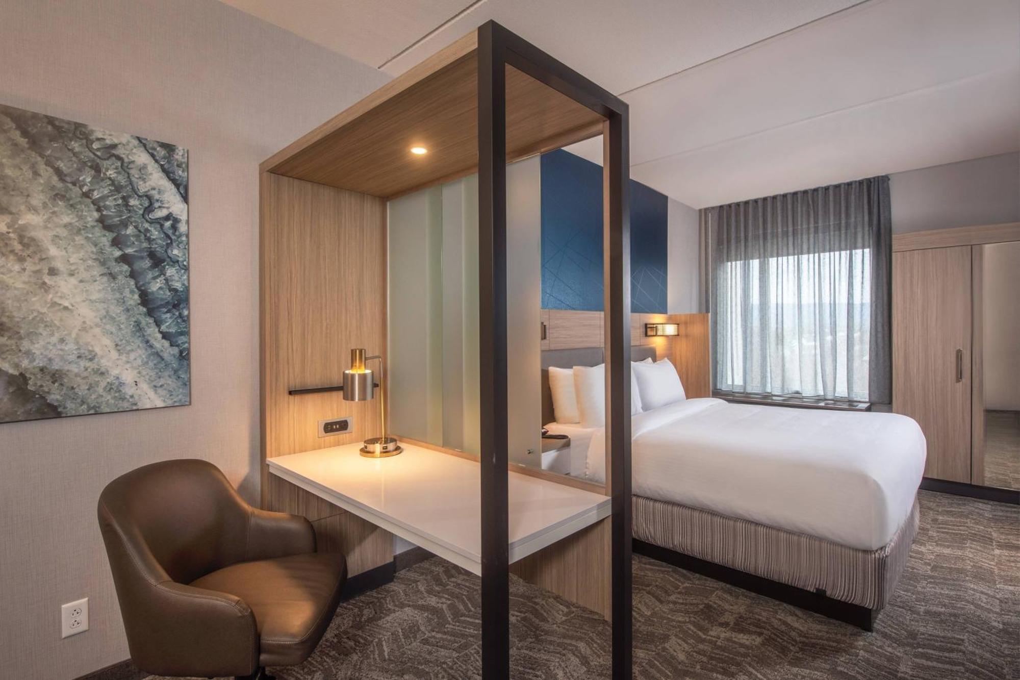 Springhill Suites By Marriott Фредерик Екстериор снимка